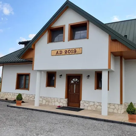 Nadwislanskie Gniazdo * Lucimia